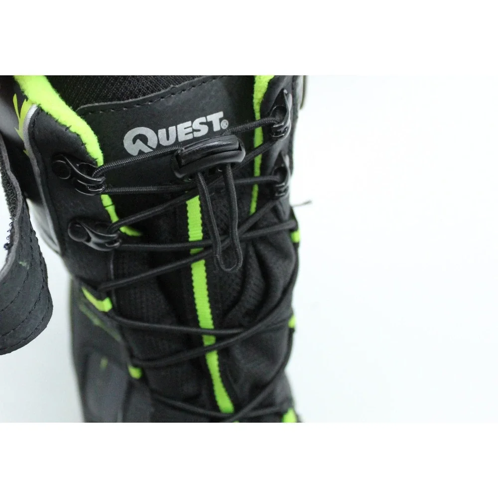 Quest Boys Menace Snow Boots Black Volt Green Size 4 QCWBB005-VLTCM Winter Gear